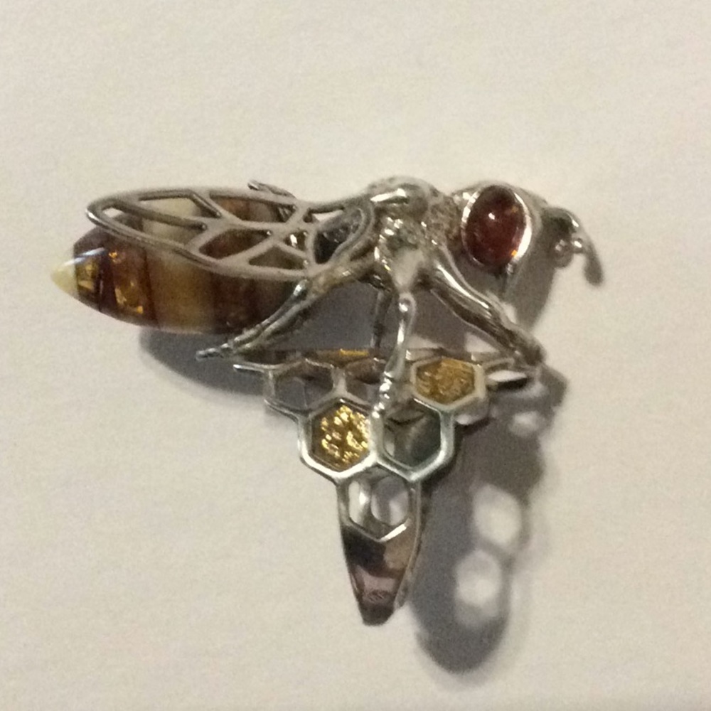 Baltic Amber Bee Silver Ring from Europe